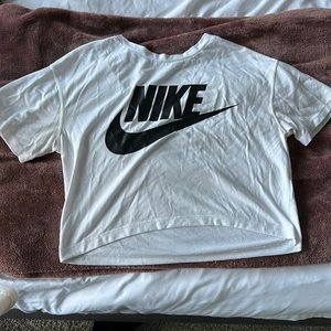 Nike cropped t shirt
